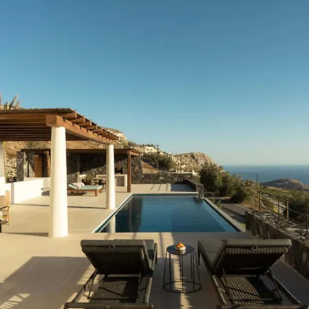 Patina Vivera Estate Santorini Пиргос