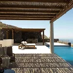 Patina Vivera Estate Santorini * Pýrgos