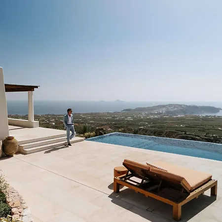 Patina Vivera Estate Santorini Villa Pyrgos Kallistis