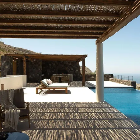 Patina Vivera Estate Santorini * Πύργος