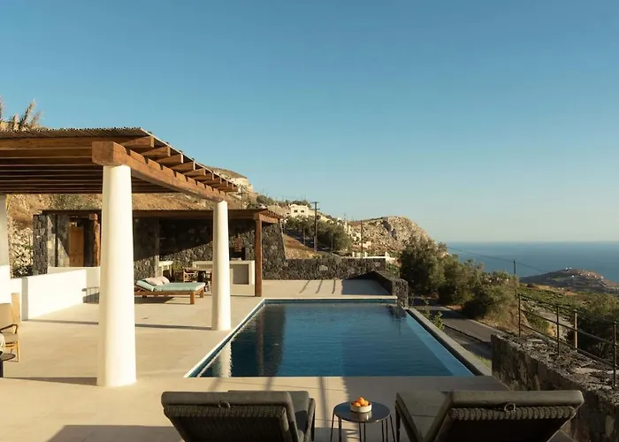Patina Vivera Estate Santorini Pýrgos