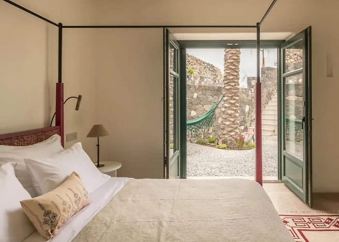 Patina Vivera Estate Santorini *