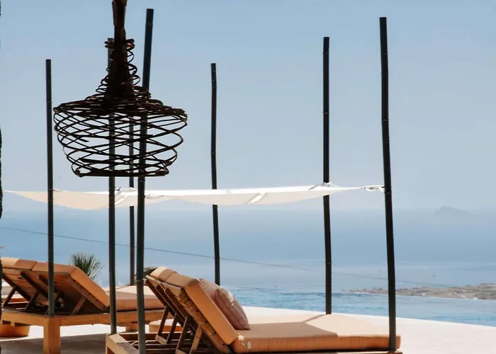 Patina Vivera Estate Santorini * Pýrgos